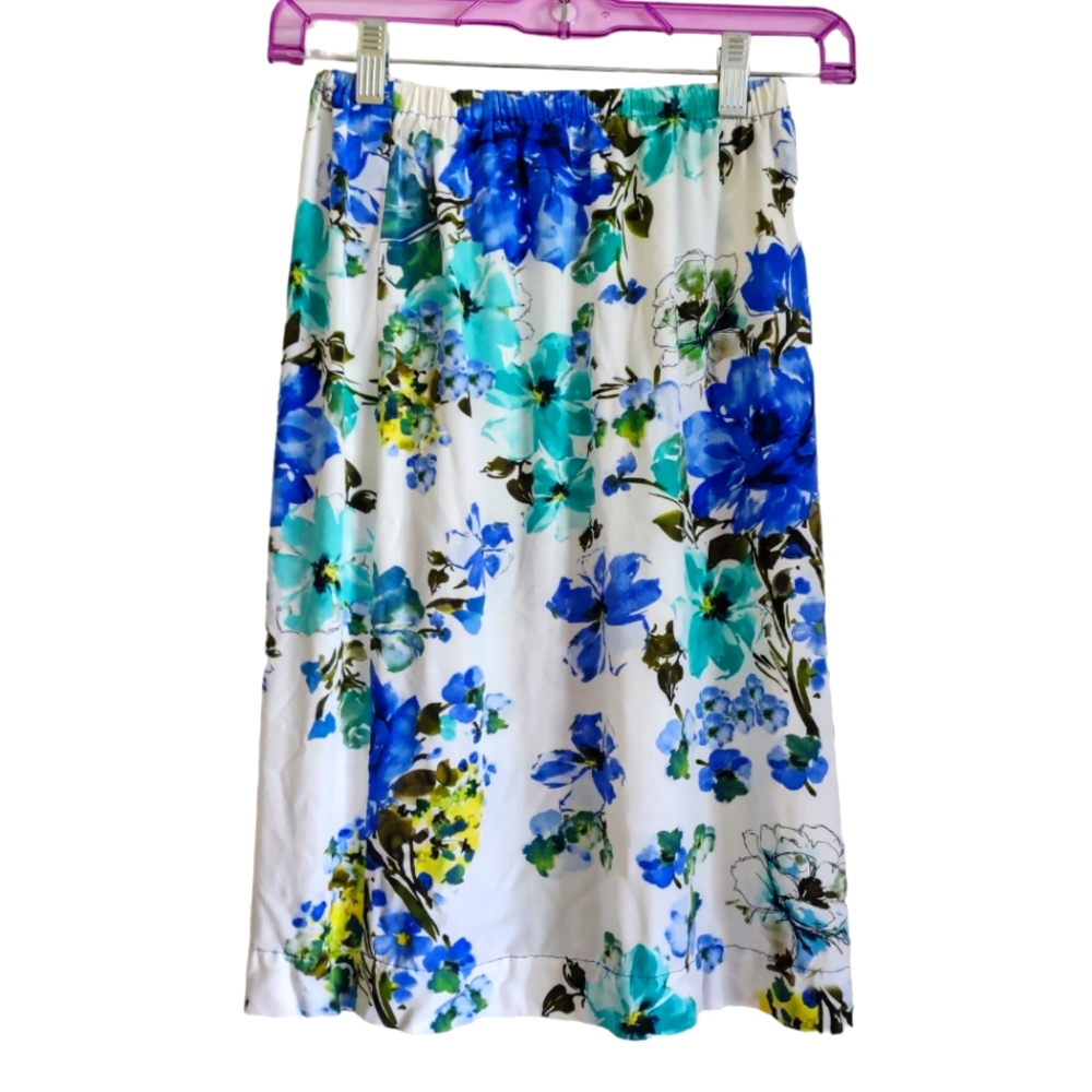 Handmade Floral Skirt‎ Women's Size XS Blue White Elastic Waistband Knee Length